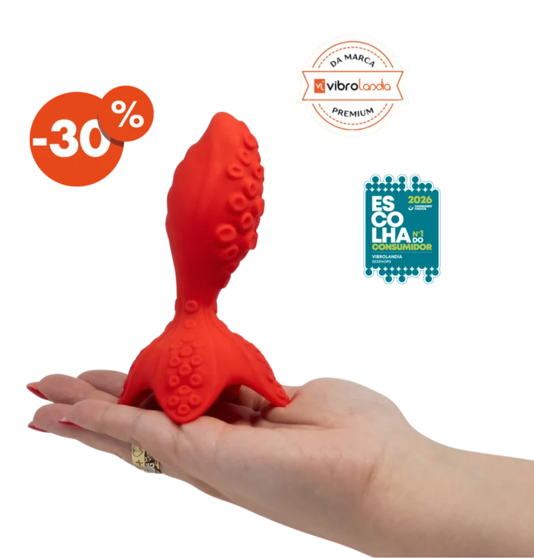 Imagem para site de produto Hank na mão de mulher